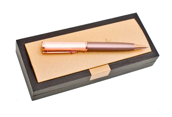 A121  Kugelschreiber aus Metall in Geschenkbox