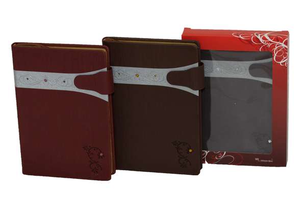 WB5325  Notizbuch A5 mit Goldschnitt, Strasselemente, ...